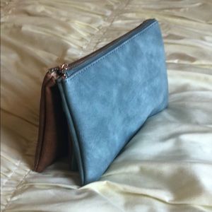 Super cute two tone wristlet or cross body bag